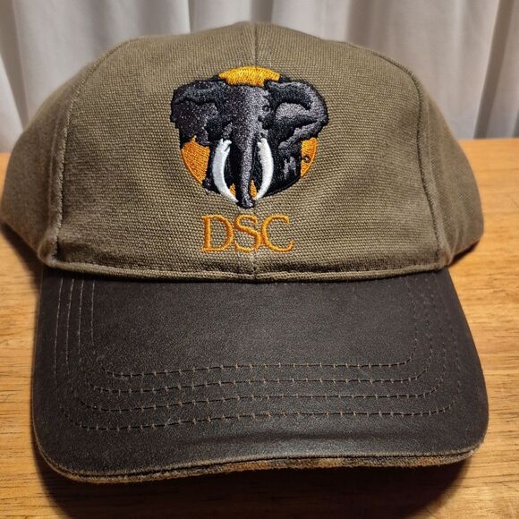 DSC Dallas Safari Club Faux Leather Brim Velcroback Hat - New - Picture 1 of 11